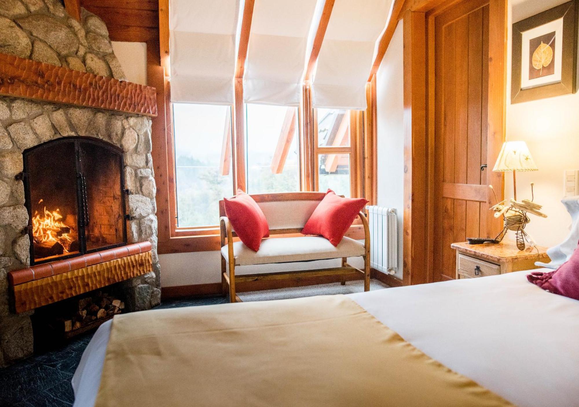 El Bosque By Dot Tradition Villa La Angostura Room photo